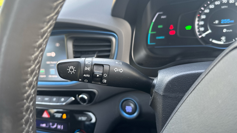 Hyundai IONIQ 1.6 GDi Hybrid Premium 5dr DCT Hybrid Hatchback